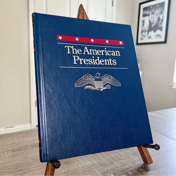 1992 The American Presidents Hardcover Book by Grolier - Picture 1 of 11